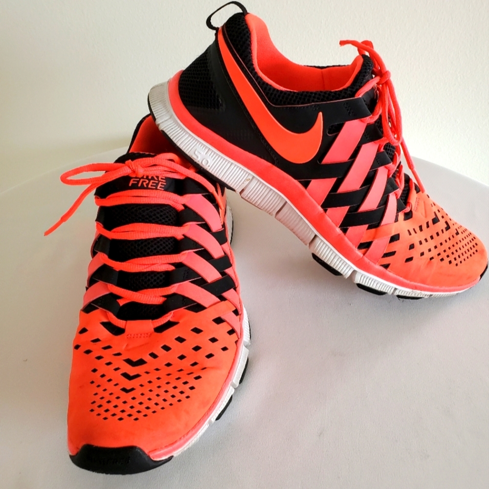 Nike Free Tennis Shoe